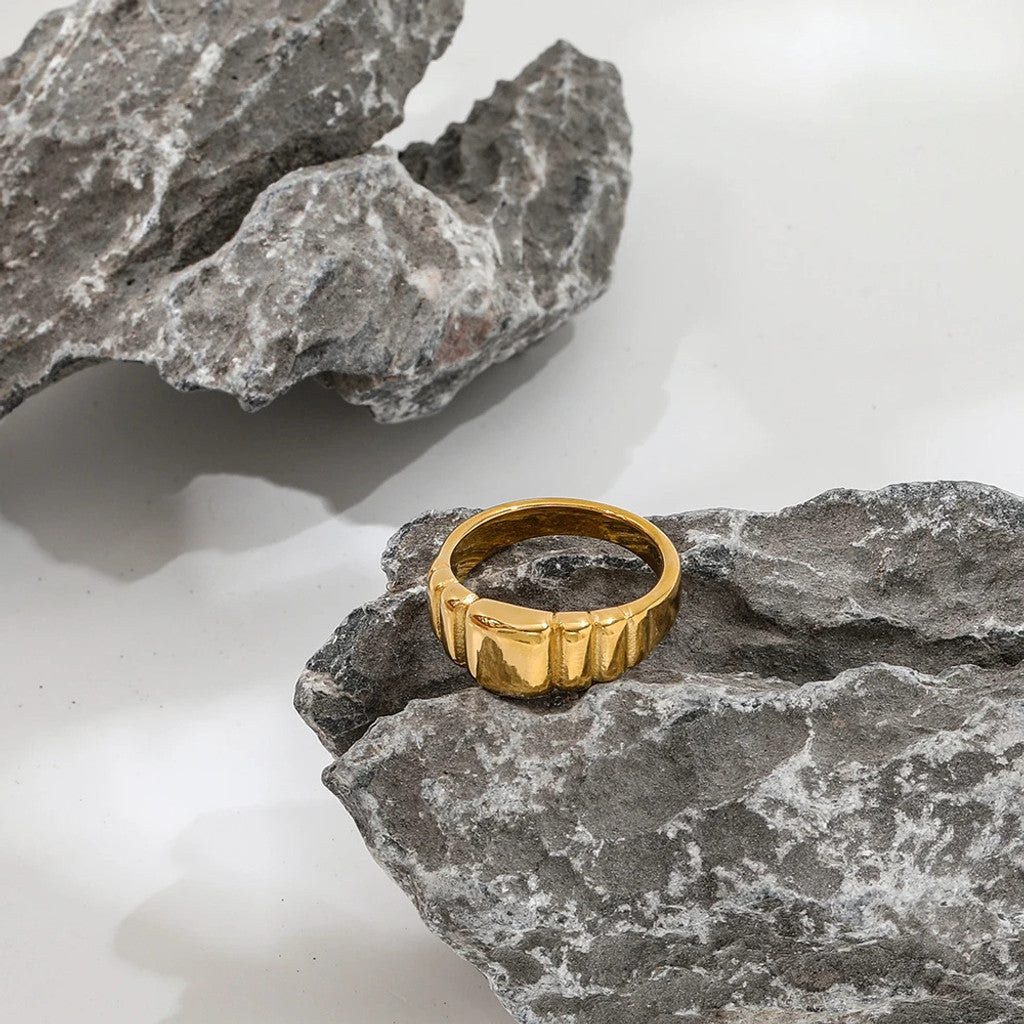 muun studios Billie Ring - 18K Guldbelagt Ring