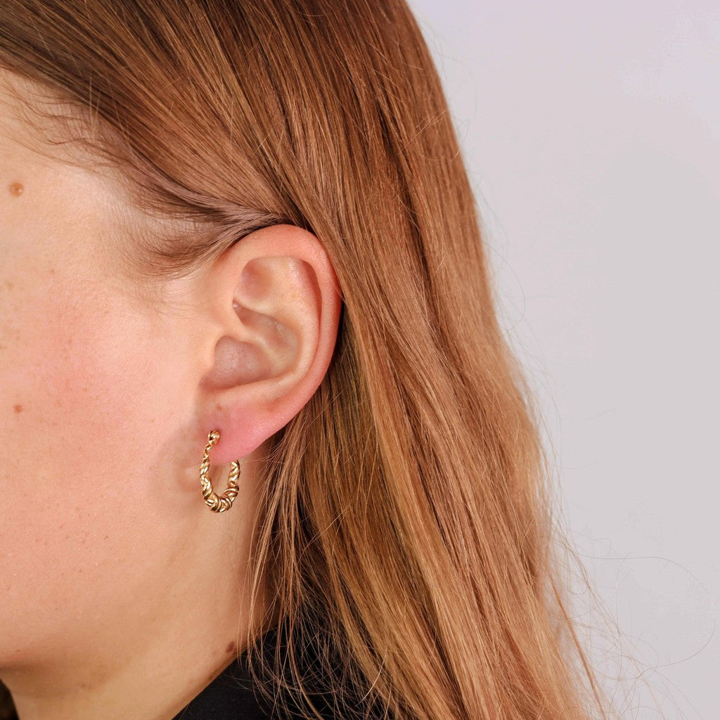muun studios Asta Twisted Øreringe - 18K Guldbelagt Earring 18K Gold Plated