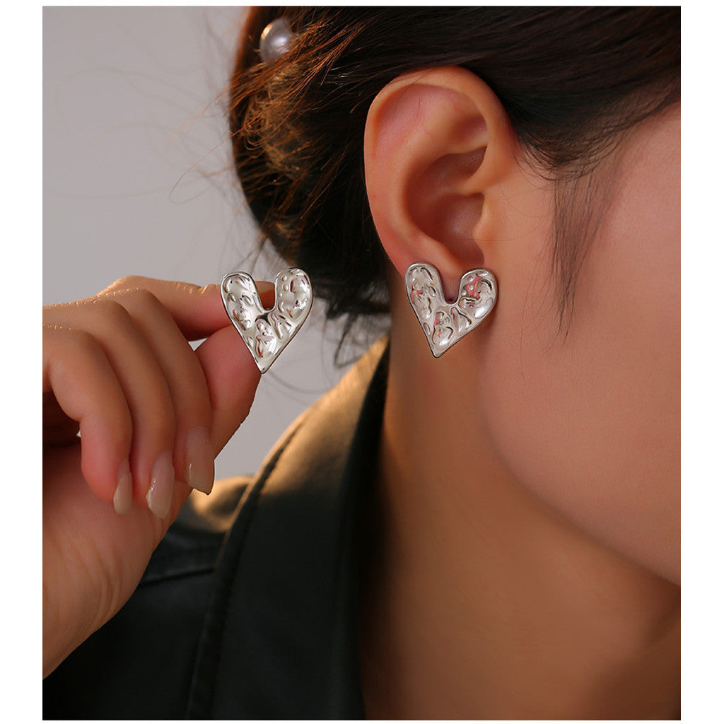 muun studios Liv Heart Studs – 18K Gold Plated stainless steel Earring