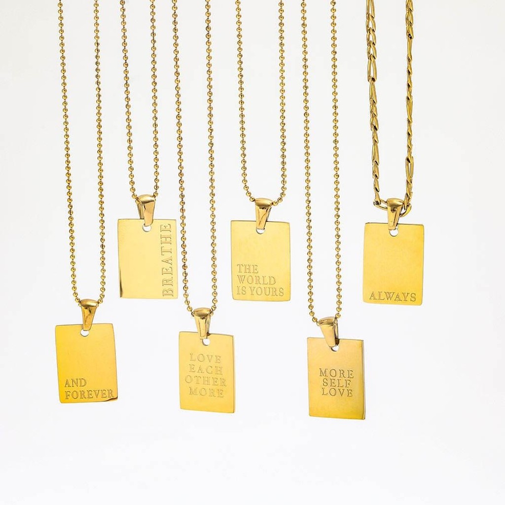 muun studios THE WORLD IS YOURS Halskæde - 18K Guldbelagt Necklace 18K Gold Plated