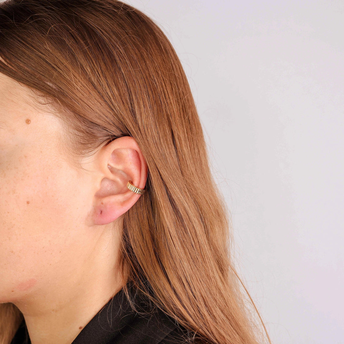 Earcuffs Rillet 18K Guldbelagt - muun studios - Prisvenlige Smykker - Hurtig forsendelse